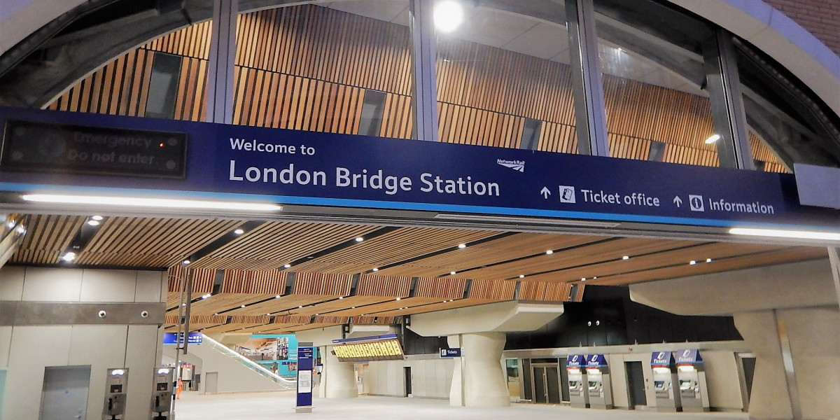 Navigating London in Style: A Comprehensive Guide at London Bridge Station