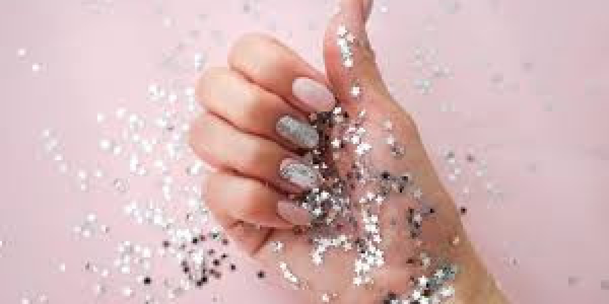 Star Nail Art: Shine Bright with These Stunning Designs