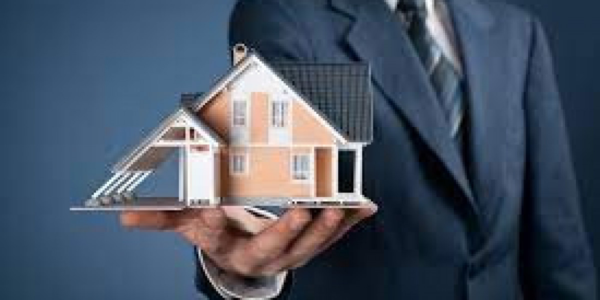 Role of a Real Estate Broker in the Industry