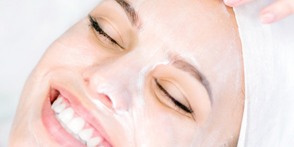 Chemical Peels in Dubai: A Quick and Effective Option for Skin