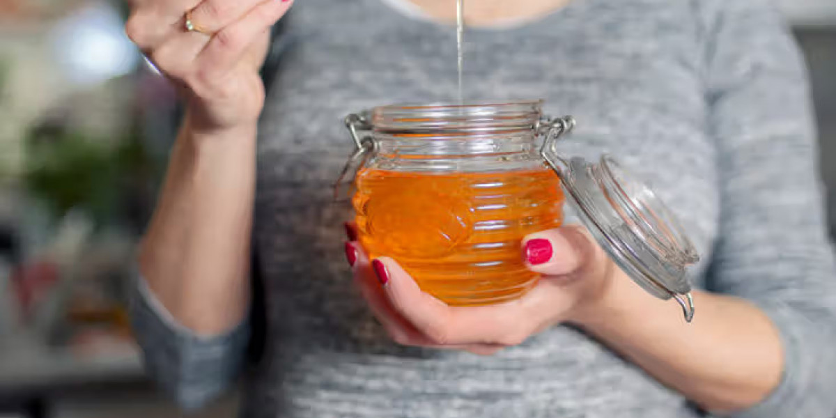 Honey: Health Benefits, Uses and Risks for Men’s Health