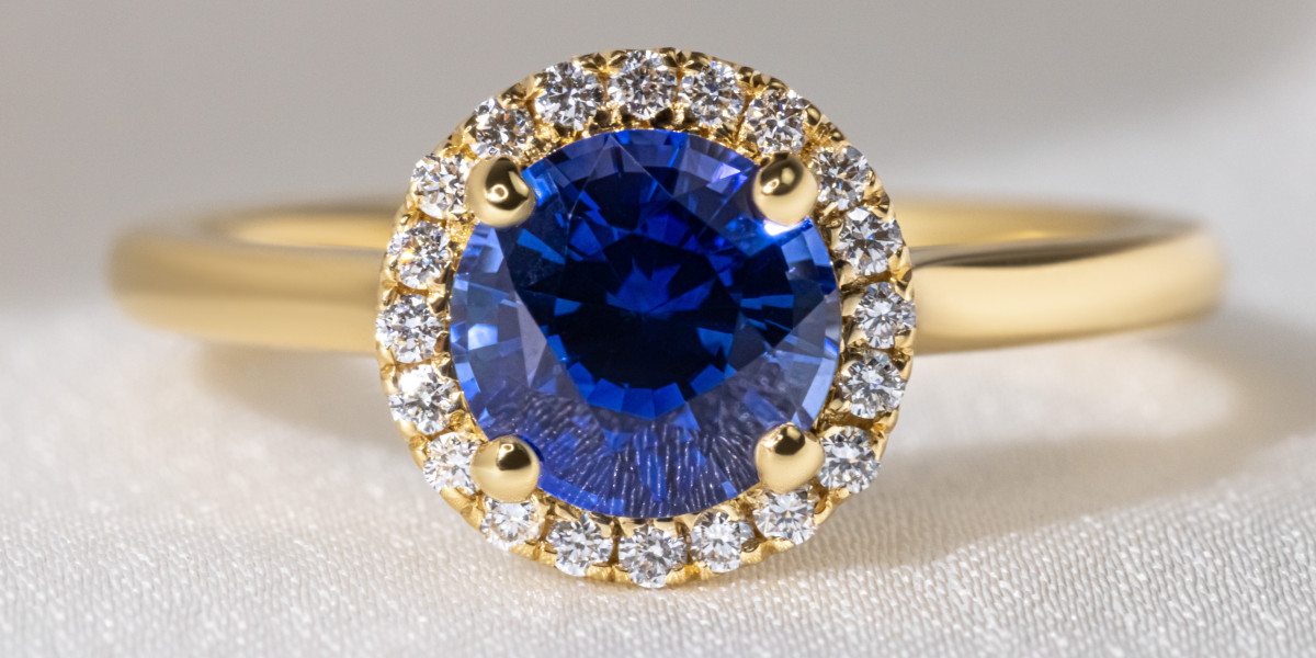 Why You Should Wear a Blue Diamond Band Ring