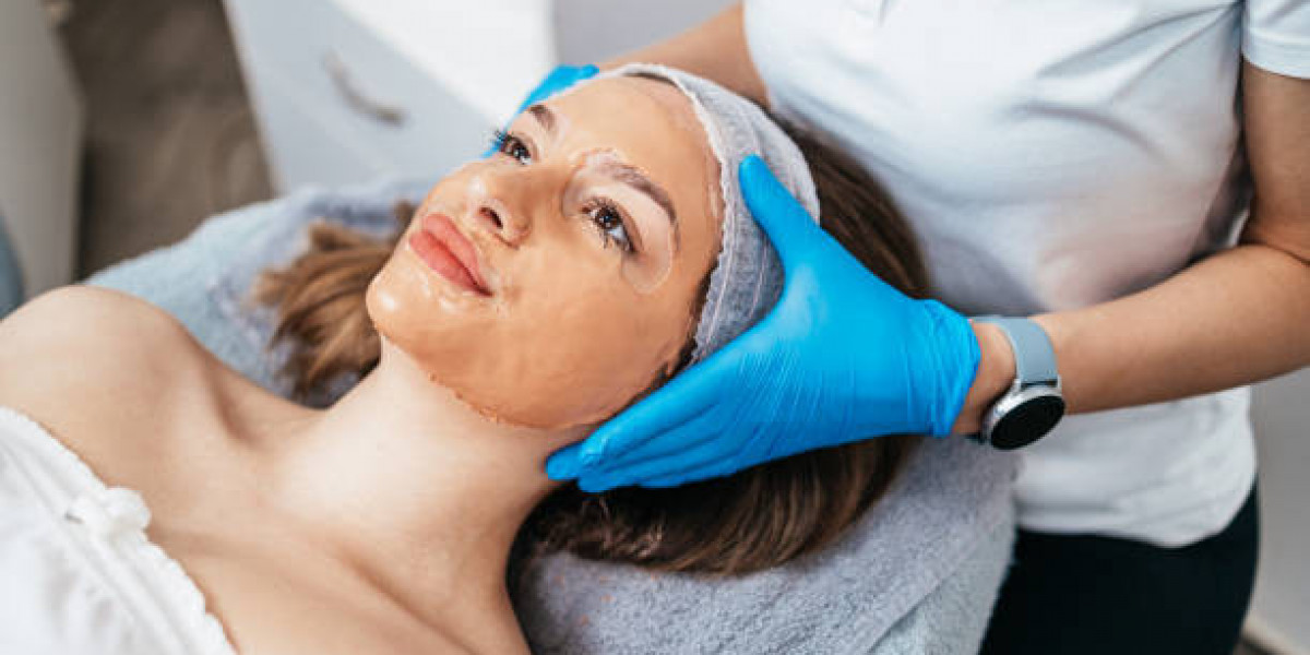 Step-by-Step Guide to a Typical Chemical Peel Procedure