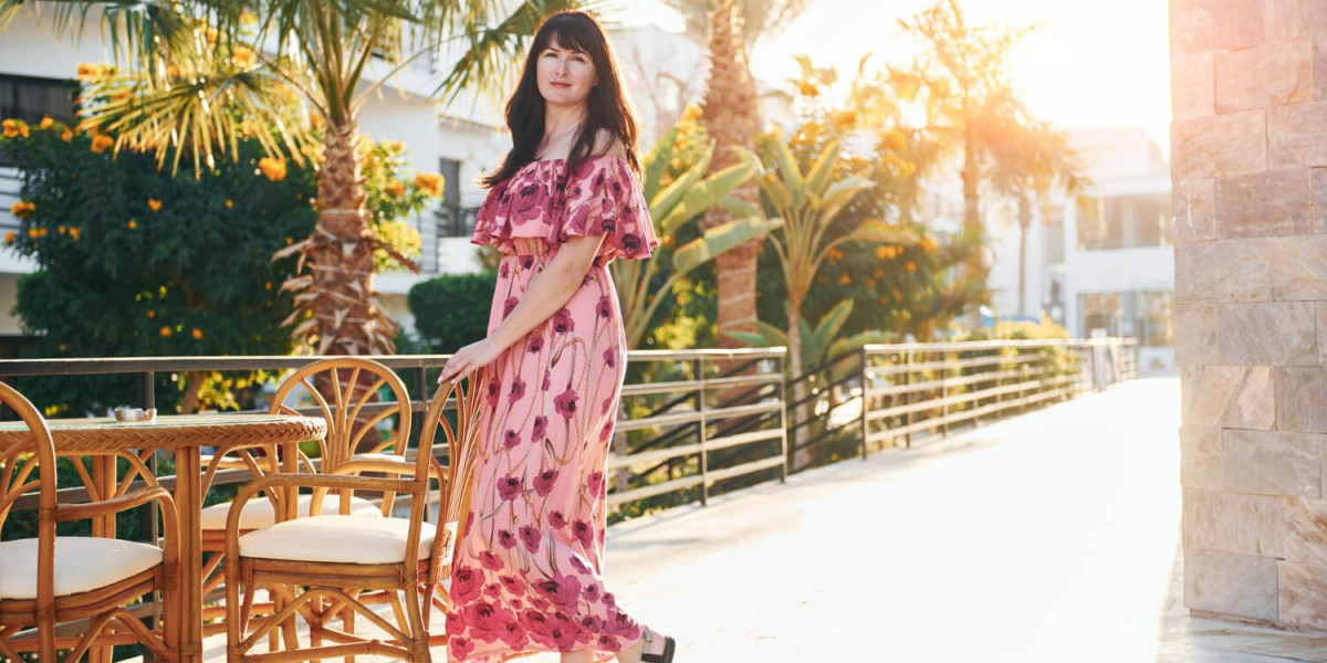 From Poolside to Party: Versatile Resort Wear Dresses for Every Occasion
