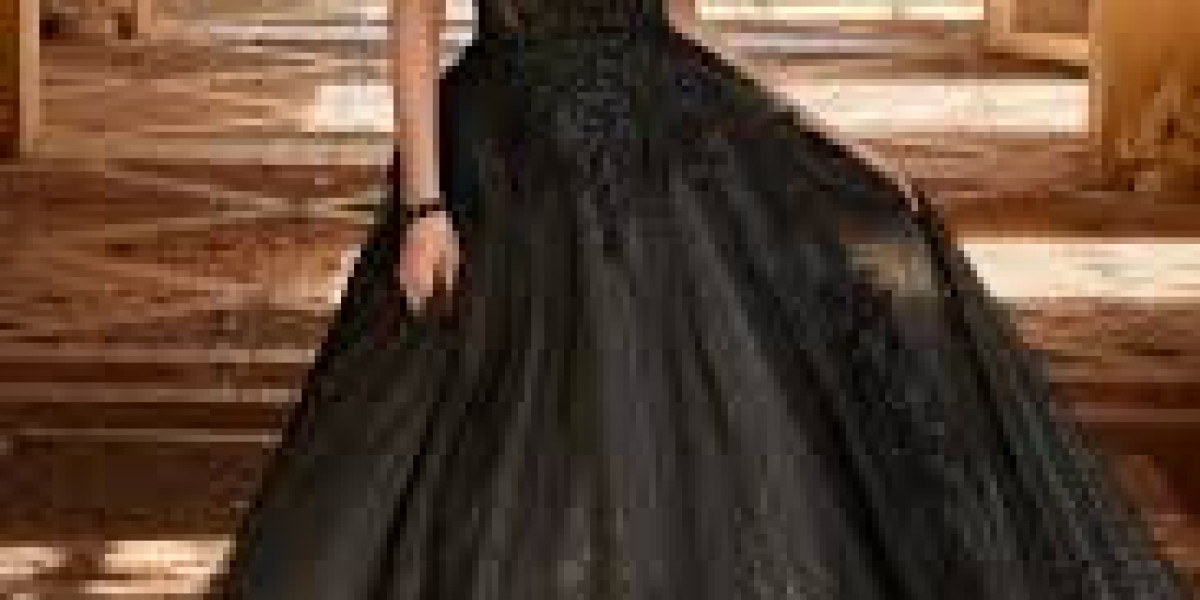Unveiling the Night: A Black Wedding Dress of Timeless Beauty