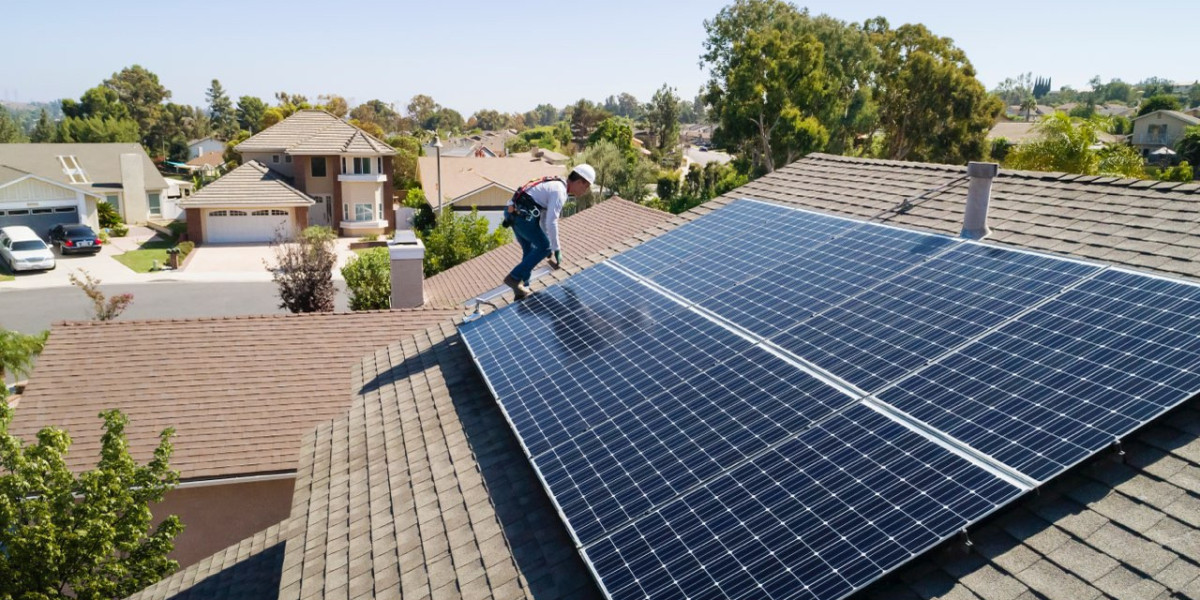 Is Texas Paying People to Go Solar?