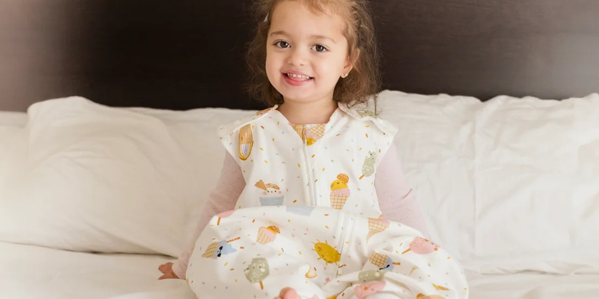 The Great Fabric Debate: Regular Cotton vs. Organic Cotton for Babies