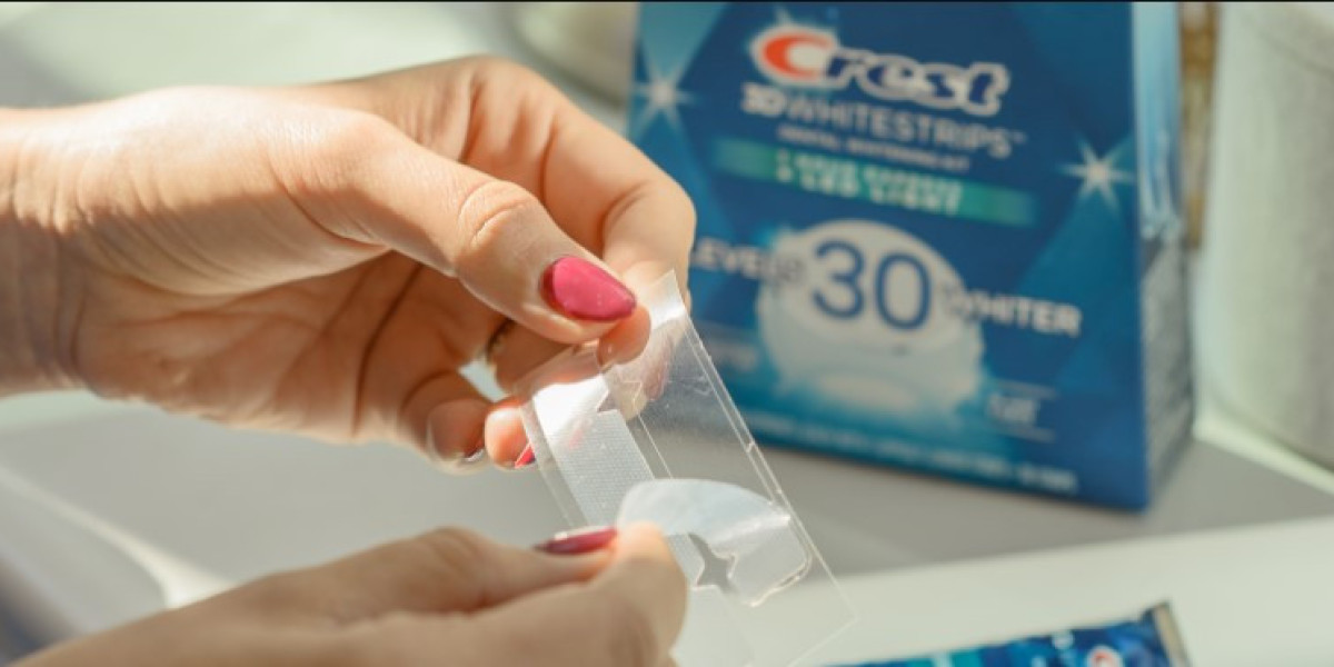 Achieve a Brighter Smile: Your Complete Guide to Crest Teeth Whitening Strips in the UK