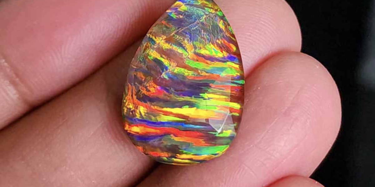 Fire and Sky: Aurora Opal's Magnificence