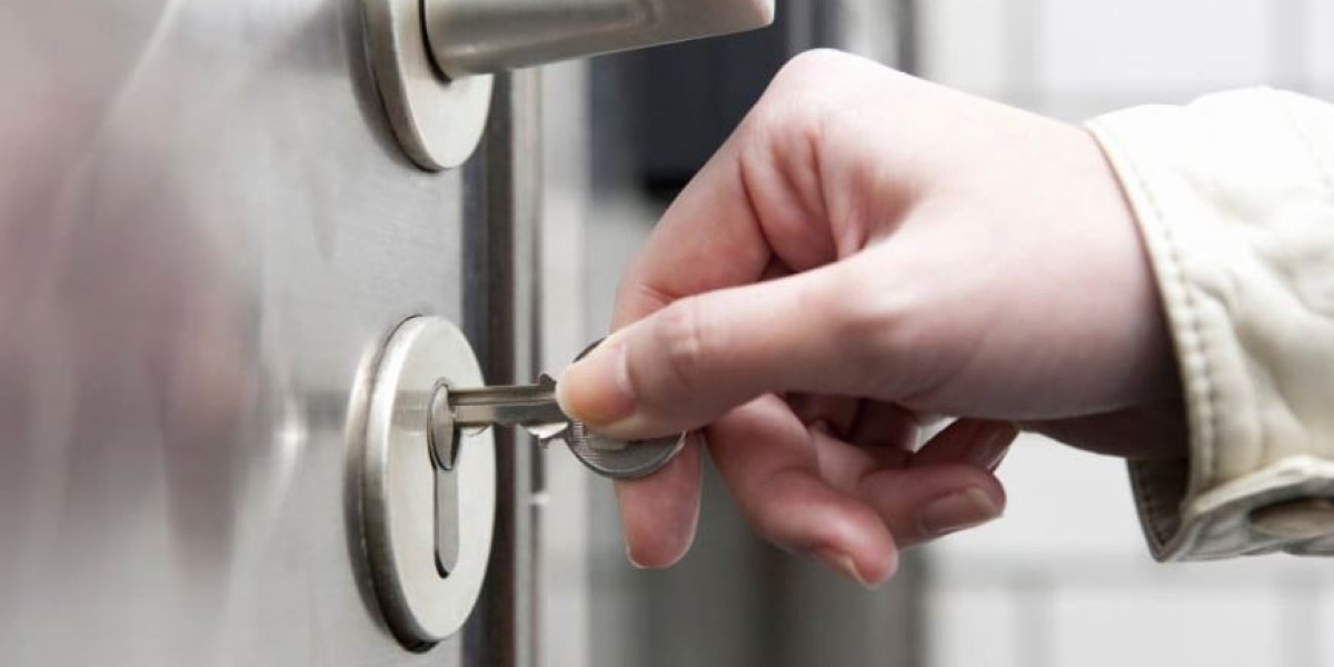 The Role of Locksmiths in Home Security