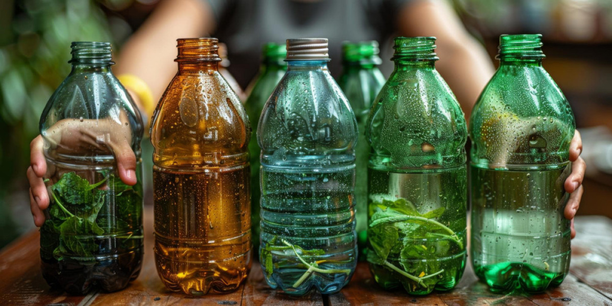 The Plastic Bottles Landscape in Italy Market: Trends and Innovations