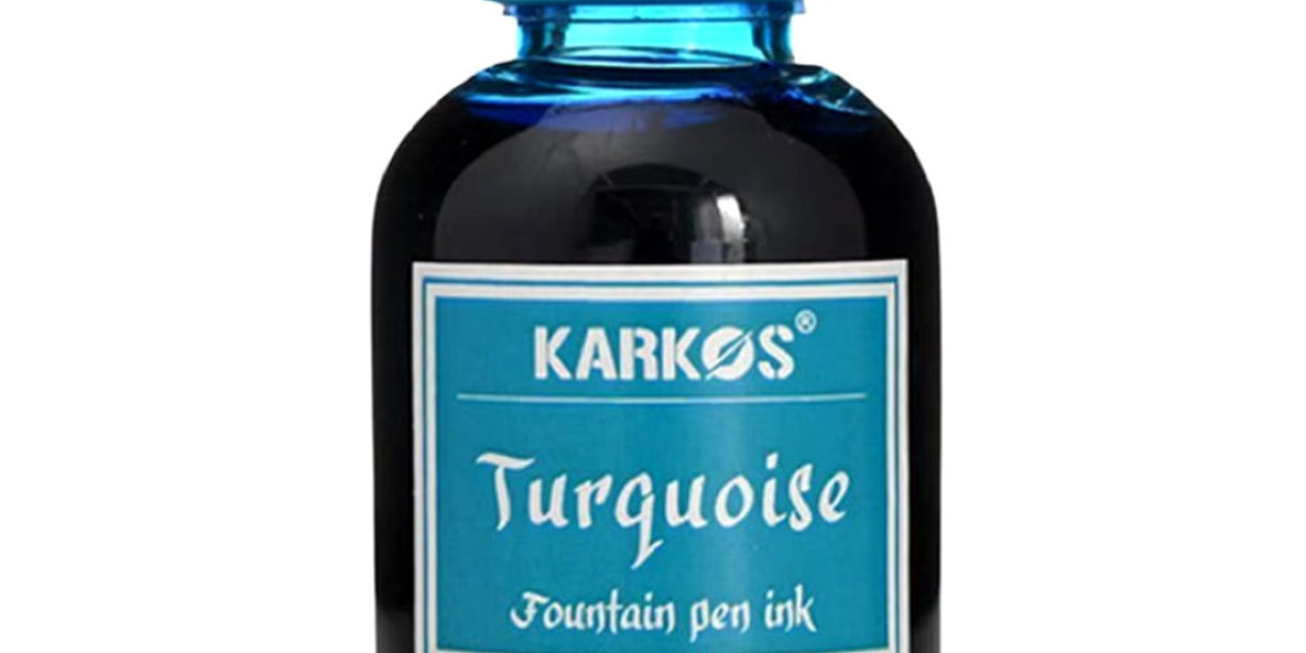 What are the different types of fountain pen ink and how do they affect writing experience