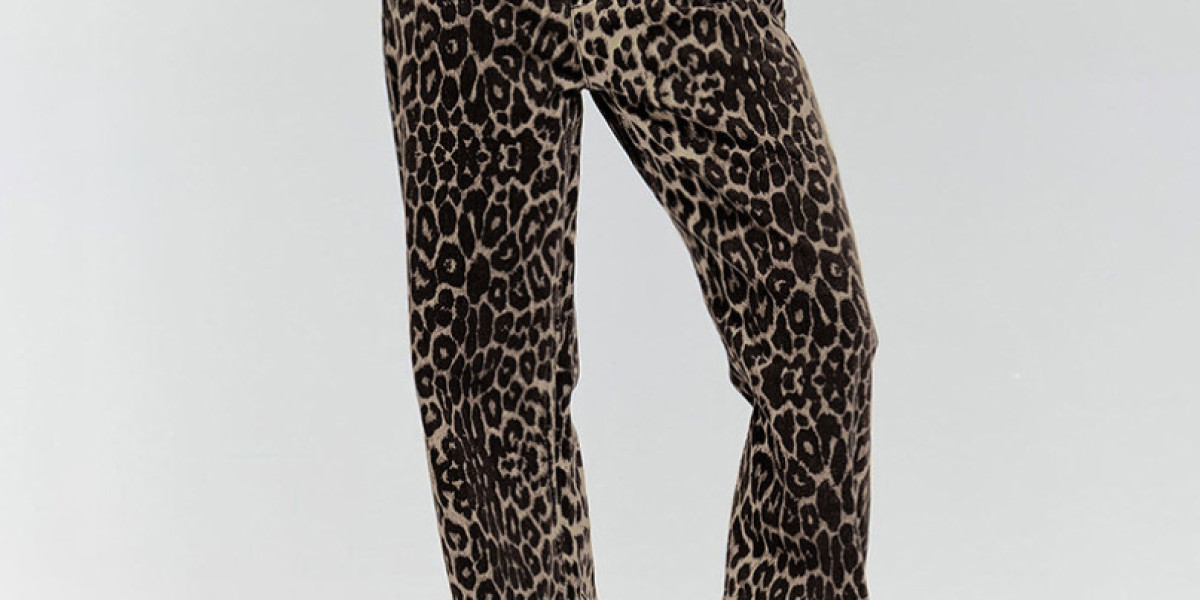 How to choose Leopard Print Women Jeans?