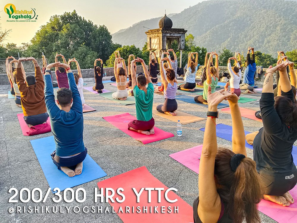 Best 200 Hour Yoga TTC In Rishikesh, India | Yoga TTC