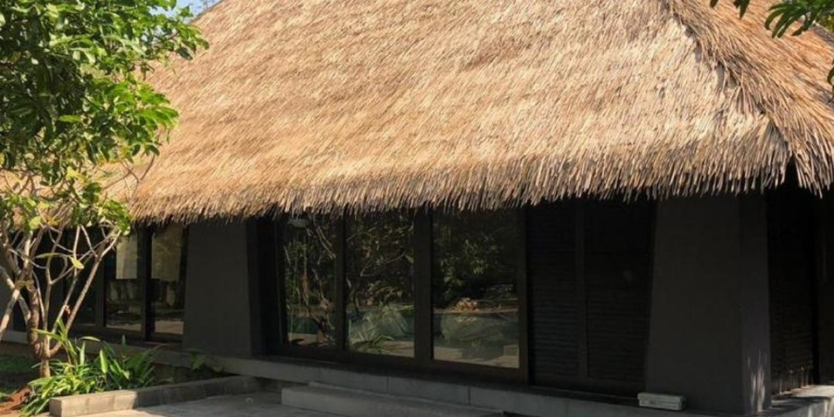 Premium Artificial Thatch Roof for a Tropical Aesthetic