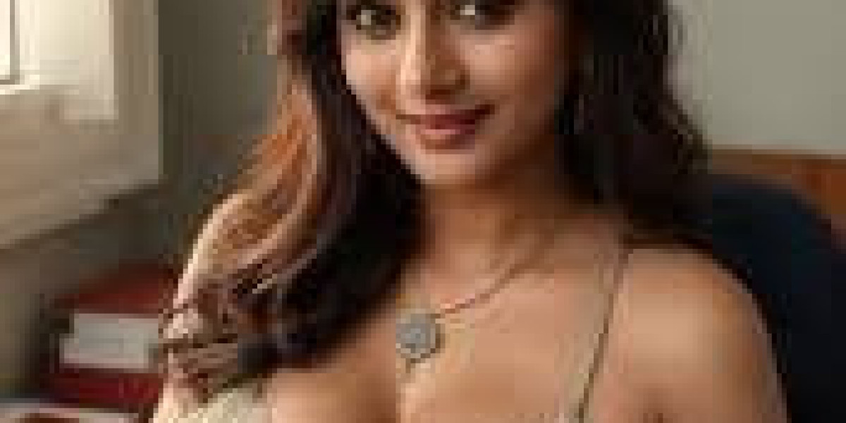 Meet the Sexy Call Girl in Noida