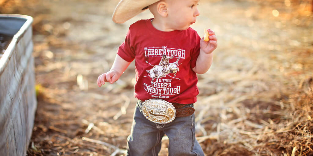 Western Cutie: Cowboy-Inspired Baby T-Shirt!