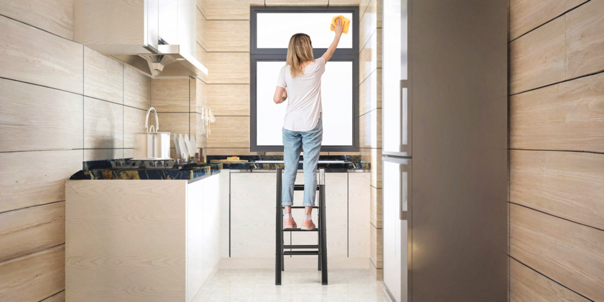 Step Ladder: Your Complete Guide to Choosing, Using, and Maintaining | Corvids India