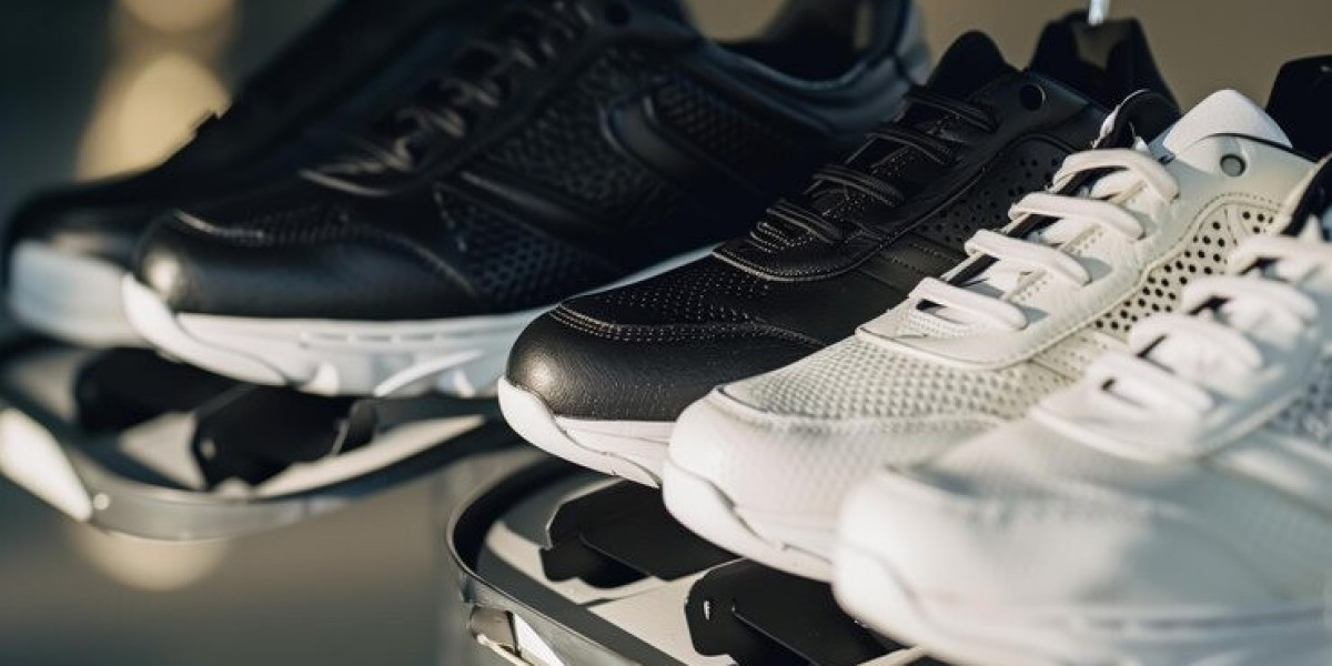 United States Athletic Footwear Market Size, Share, Growth, Trends and Forecast 2024-2032