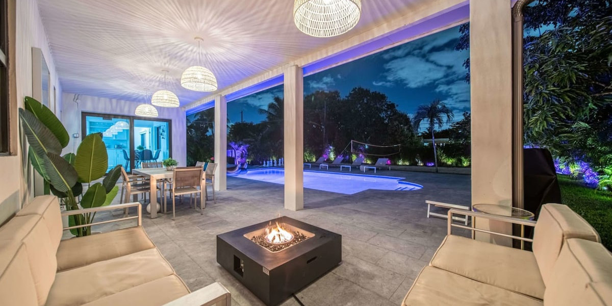 Luxury Living Redefined: Experience the Best Miami Villa Rentals