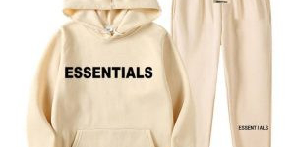 Essentials Hoodie A Must-Have Streetwear Staple