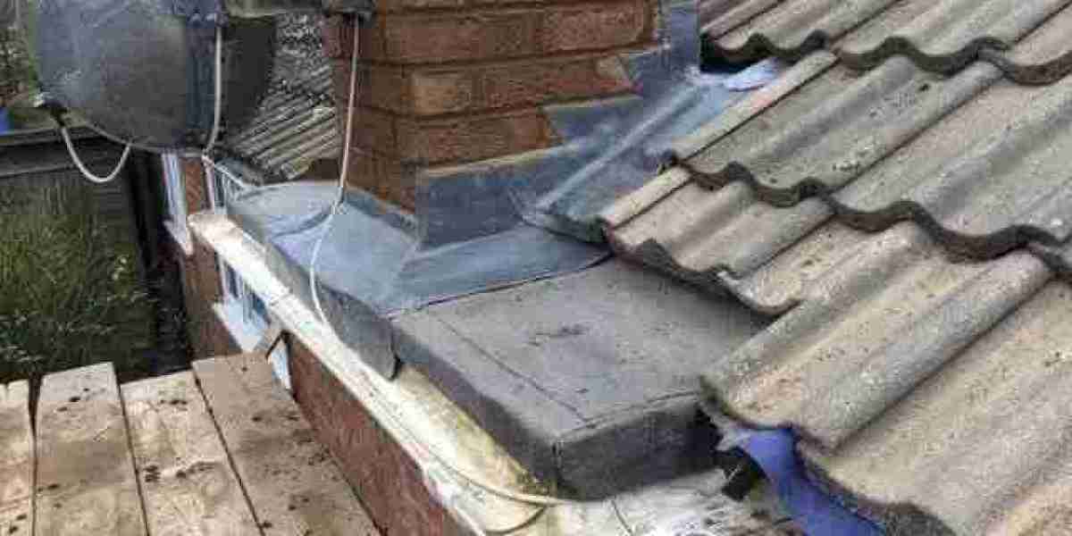 How to Fix a Leaky Roof? 7 Quick Fixes Before Calling a Roofer