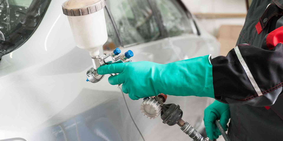 Why Car Paint Repair Is Essential In Dubai’s Harsh Climate