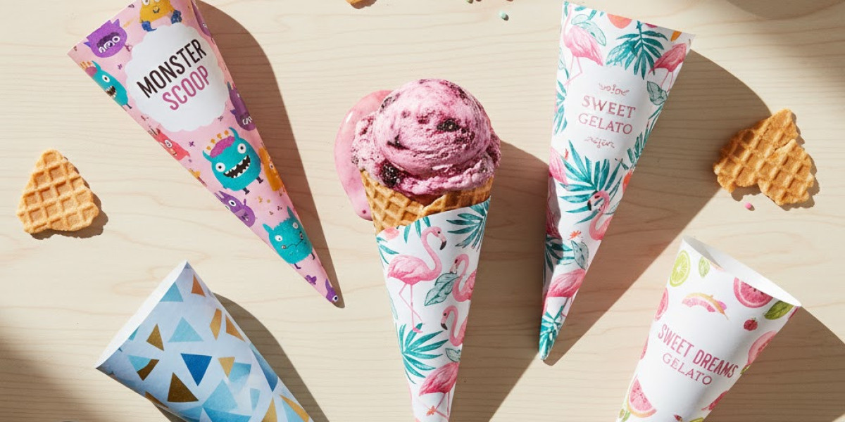 How Can Attractive Ice Cream Serving Impress Customers?